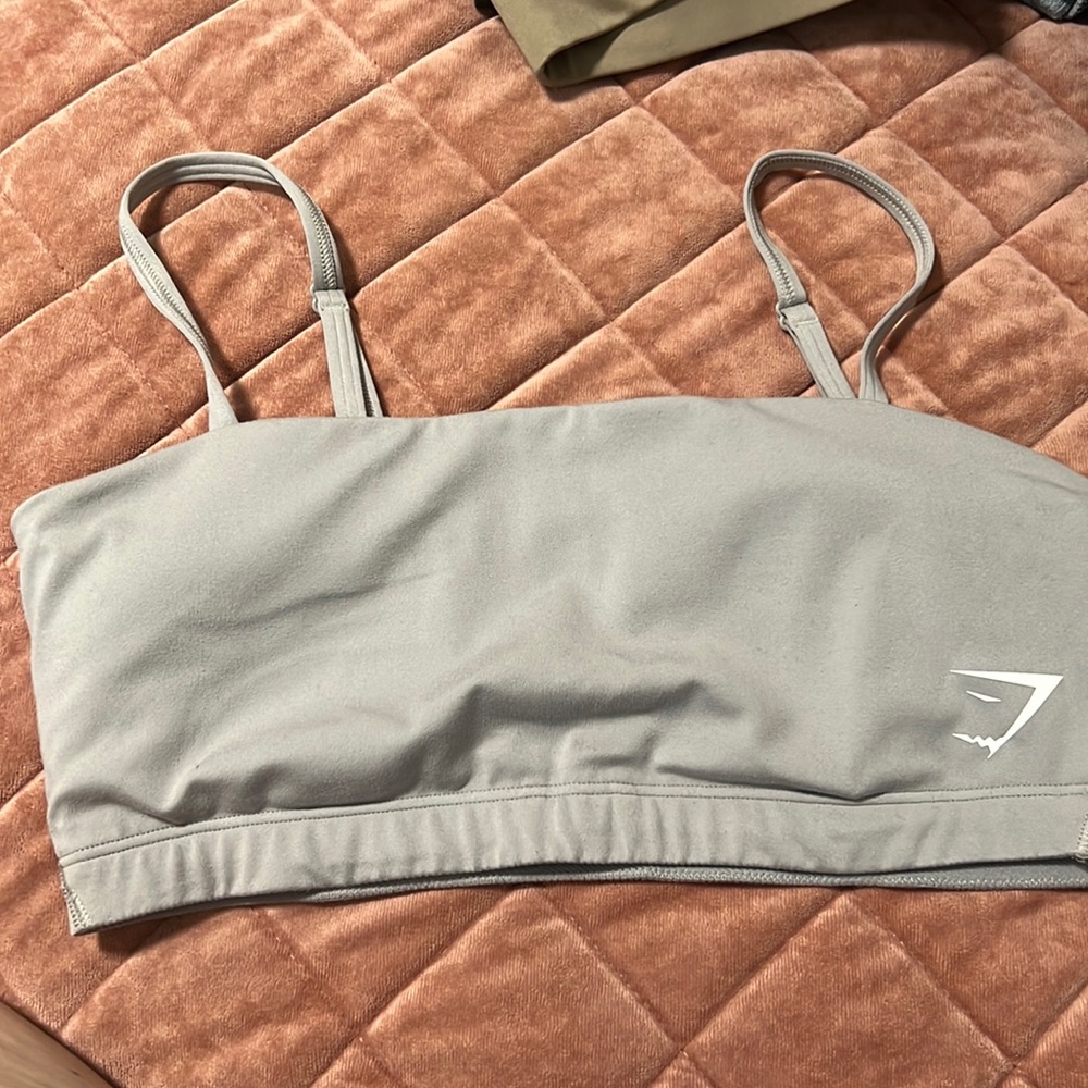 Sports bra
